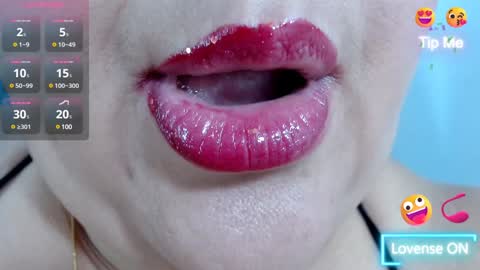 Snapshot of kerly_doll chatting on 01-22-25, 04:23 K E R L Y online show from 01-22-25, 04:23