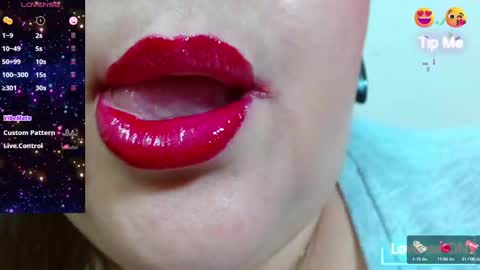 Snapshot of kerly_doll chatting on 02-27-25, 10:31 K E R L Y online show from 02-27-25, 10:31