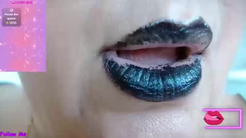 Snapshot of kerly_doll chatting on 09-09-25, 05:45 K E R L Y online show from 09-09-25, 05:45