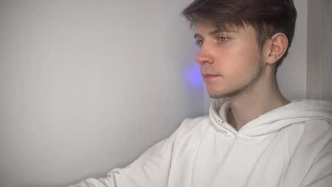 Kero online show from 10-23-25, 08:02