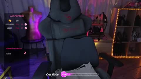 Snapshot of kerry_kirk chatting on 10-19-25, 07:14 Kerry online show from 10-19-25, 07:14