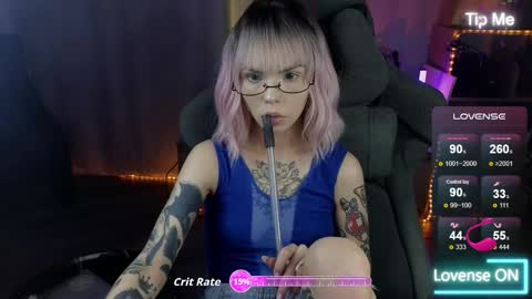 Snapshot of kerry_kirk chatting on 11-29-25, 11:41 Kerry online show from 11-29-25, 11:41