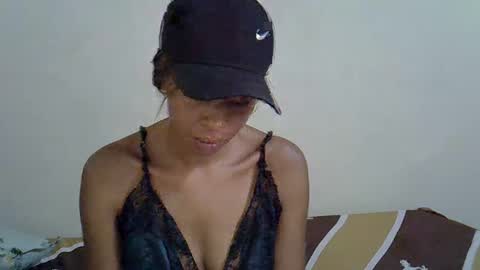 Snapshot of kesi_d chatting on 03-10-25, 10:26 kesi_d online show from 03-10-25, 10:26