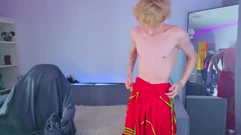 Kessy online show from 09-24-25, 08:23