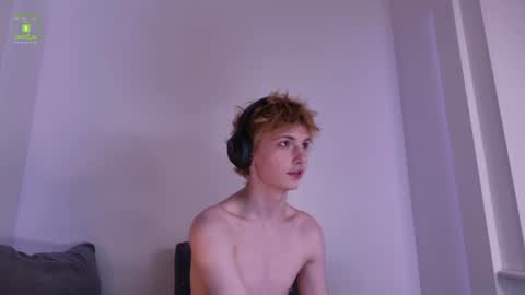 Snapshot of kessy_white chatting on 07-14-26, 08:36 Kessy online show from 07-14-26, 08:36