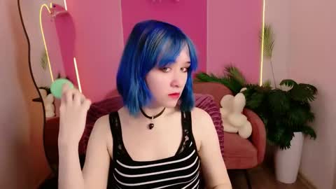 Snapshot of kettiejones chatting on 02-19-26, 07:37 kettiejones online show from 02-19-26, 07:37