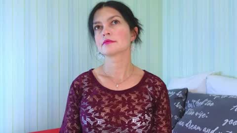 Snapshot of kettimi chatting on 01-07-25, 10:32 Catherine online show from 01-07-25, 10:32