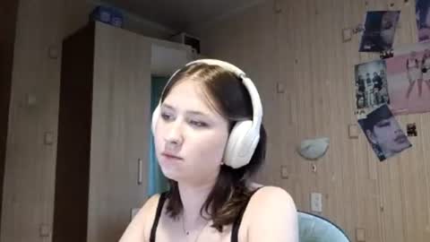 Snapshot of keturahdrayton chatting on 07-10-26, 04:42 Eva online show from 07-10-26, 04:42