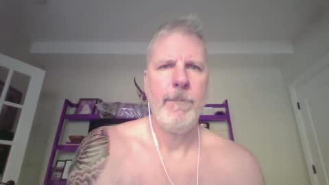 Snapshot of kevenz_playtime chatting on 10-30-25, 03:35 kevenz_playtime online show from 10-30-25, 03:35