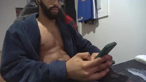 kevi4 online show from 01-12-25, 05:03