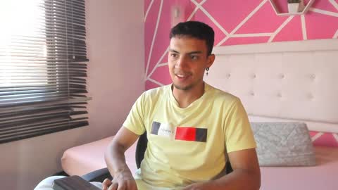   online show from 12-07-24, 09:00