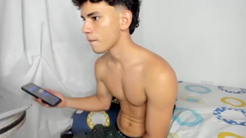 Snapshot of kevin_adrian01 chatting on 05-17-26, 06:00 kevin_adrian01 online show from 05-17-26, 06:00