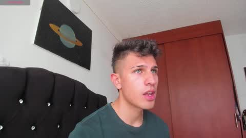 Snapshot of kevin_ahs1 chatting on 02-11-26, 05:18 Kevin Ahs online show from 02-11-26, 05:18