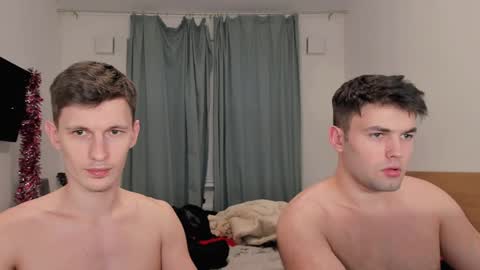 Snapshot of kevin_hornyyy chatting on 01-23-25, 09:39 kevin online show from 01-23-25, 09:39