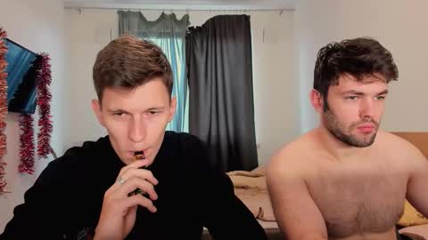 Snapshot of kevin_hornyyy chatting on 09-19-25, 11:11 kevin online show from 09-19-25, 11:11