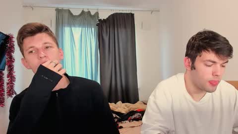 Snapshot of kevin_hornyyy chatting on 09-20-25, 05:41 kevin online show from 09-20-25, 05:41