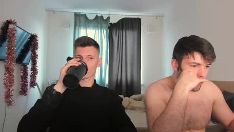 Snapshot of kevin_hornyyy chatting on 09-24-25, 09:34 kevin online show from 09-24-25, 09:34