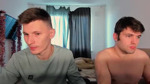 Snapshot of kevin_hornyyy chatting on 09-28-25, 07:14 kevin online show from 09-28-25, 07:14