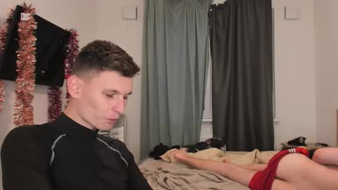 Snapshot of kevin_hornyyy chatting on 10-04-25, 05:11 kevin online show from 10-04-25, 05:11