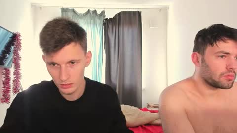 Snapshot of kevin_hornyyy chatting on 10-19-25, 10:05 kevin online show from 10-19-25, 10:05