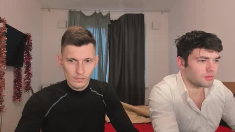 Snapshot of kevin_hornyyy chatting on 11-12-25, 06:58 kevin online show from 11-12-25, 06:58