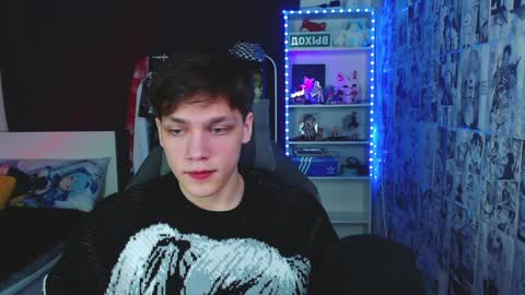 Snapshot of kevin_joestar chatting on 12-07-24, 03:14 Kevin online show from 12-07-24, 03:14