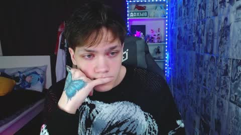 Snapshot of kevin_joestar chatting on 12-08-24, 04:25 Kevin online show from 12-08-24, 04:25