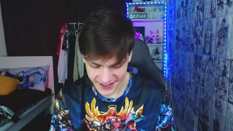 Snapshot of kevin_joestar chatting on 12-08-24, 07:26 Kevin online show from 12-08-24, 07:26