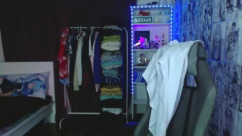 Snapshot of kevin_joestar chatting on 12-09-24, 04:34 Kevin online show from 12-09-24, 04:34