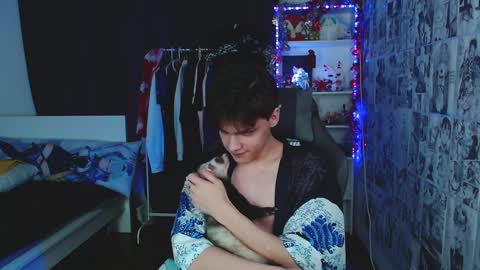 Snapshot of kevin_joestar chatting on 12-15-24, 04:51 Kevin online show from 12-15-24, 04:51