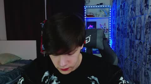 Snapshot of kevin_joestar chatting on 02-13-25, 06:30 Kevin online show from 02-13-25, 06:30