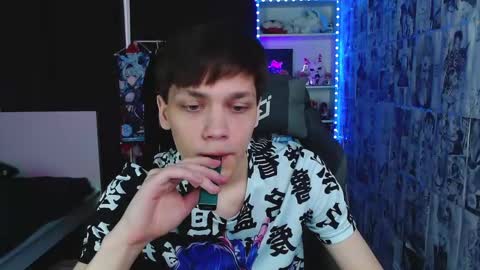 Snapshot of kevin_joestar chatting on 02-19-25, 07:17 Kevin online show from 02-19-25, 07:17