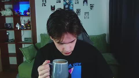 Snapshot of kevin_joestar chatting on 09-20-25, 05:41 Kevin online show from 09-20-25, 05:41