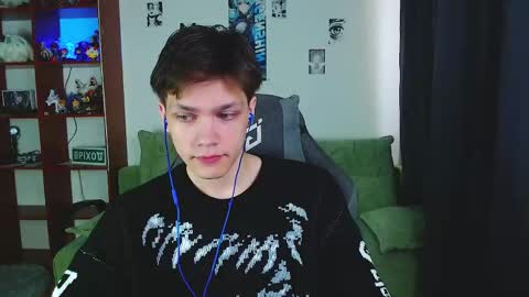 Snapshot of kevin_joestar chatting on 09-26-25, 06:17 Kevin online show from 09-26-25, 06:17