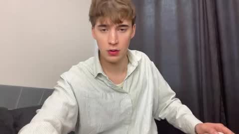 Snapshot of kevin_martin8 chatting on 05-24-26, 04:45 Kevin Martin online show from 05-24-26, 04:45