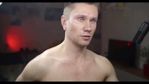 Snapshot of kevin_park chatting on 12-15-24, 06:04 Kev online show from 12-15-24, 06:04