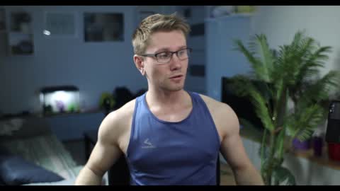 Snapshot of kevin_park chatting on 12-28-24, 05:14 Kev online show from 12-28-24, 05:14