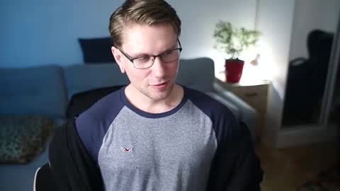 Snapshot of kevin_park chatting on 01-10-26, 12:40 Kev online show from 01-10-26, 12:40