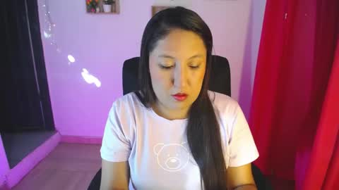 keyla_92 online show from 05-20-26, 01:06