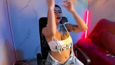 keyla_cutte online show from 10-18-25, 04:37