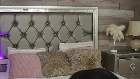 keylaconner online show from 01-27-25, 02:02