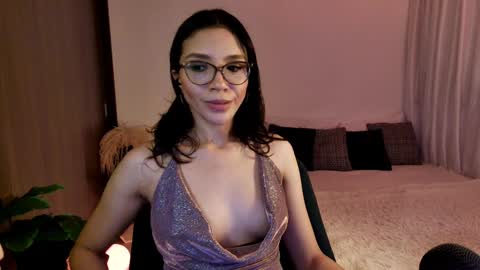 Keyla online show from 12-21-24, 01:26