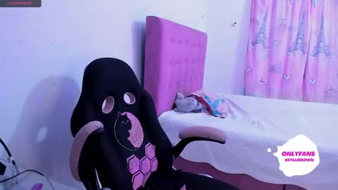 Snapshot of keylli_brownss chatting on 12-02-24, 11:29 Keylli online show from 12-02-24, 11:29