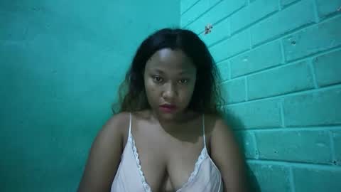 kezia0910 online show from 12-04-25, 01:59