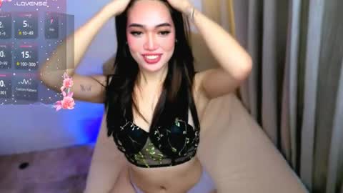Snapshot of khaleesi_sonrisa chatting on 04-23-26, 08:33 sonrisa online show from 04-23-26, 08:33