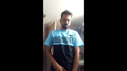 Snapshot of khan3043 chatting on 02-18-26, 07:48 Khan3043 online show from 02-18-26, 07:48