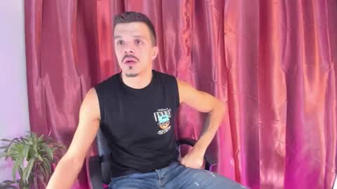 Snapshot of khatarsis2000 chatting on 10-10-25, 07:35 DonyBrown online show from 10-10-25, 07:35