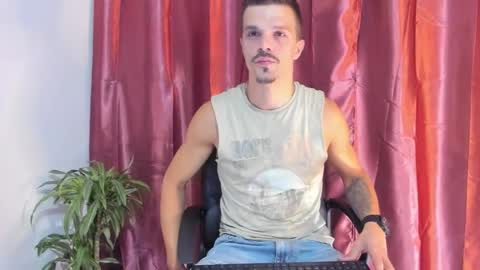 Snapshot of khatarsis2000 chatting on 10-12-25, 02:43 DonyBrown online show from 10-12-25, 02:43