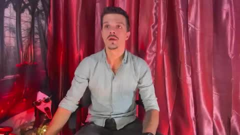 Snapshot of khatarsis2000 chatting on 11-02-25, 06:05 DonyBrown online show from 11-02-25, 06:05