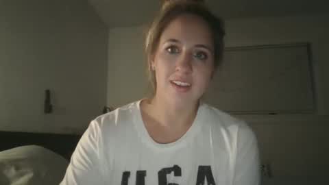 Snapshot of khelzy chatting on 10-10-25, 03:38 Khel online show from 10-10-25, 03:38